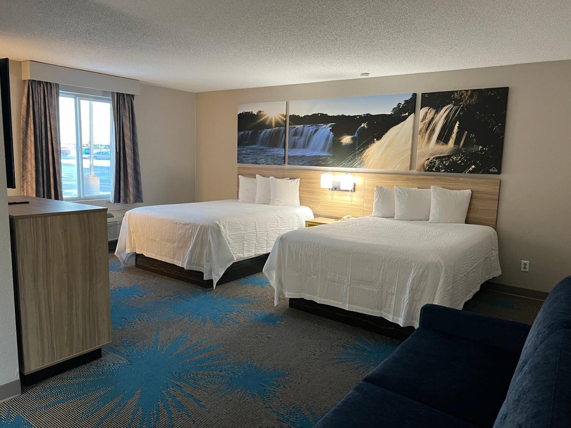 Days Inn By Wyndham Jamestown Εξωτερικό φωτογραφία